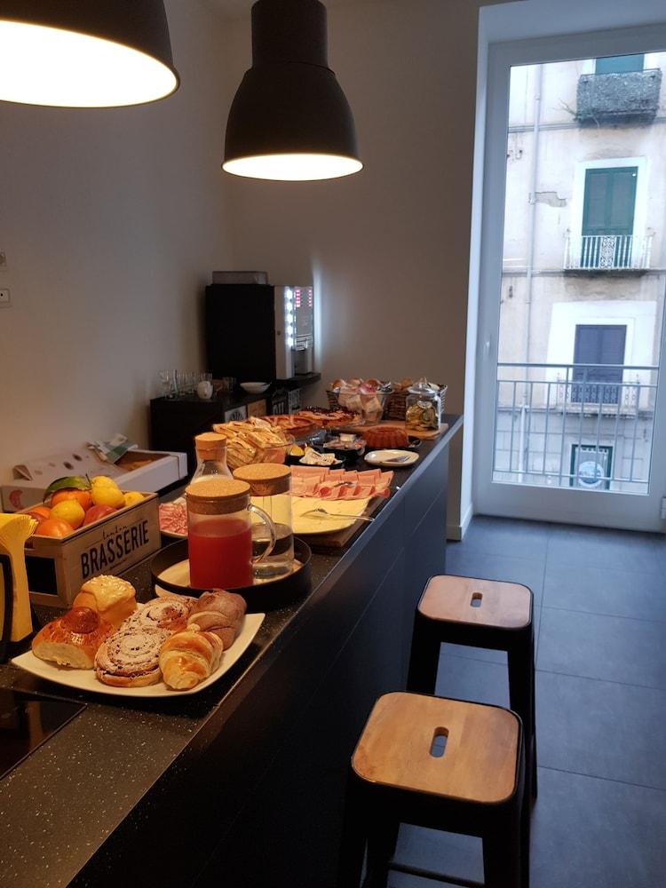 Art Street Hotel Napoli Ngoại thất bức ảnh